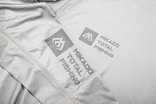 LANGARMSHIRT – MIT KAPUZE UND GESICHTSSCHUTZ – MIT UPF-FILTER – Größe XXL – 1 Stck.